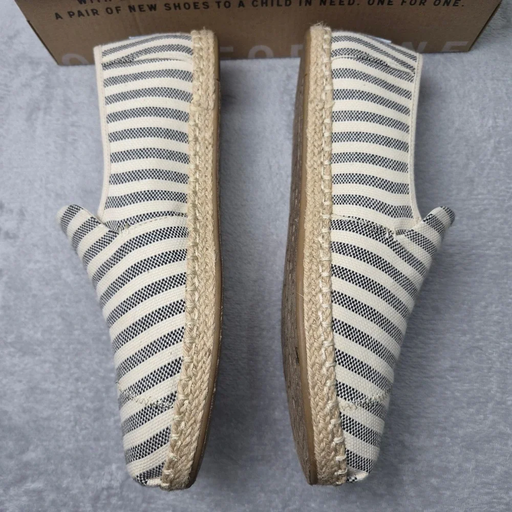 TOMS Alpargata Espadrille Black White Striped Canvas Slip On Shoes Women 10